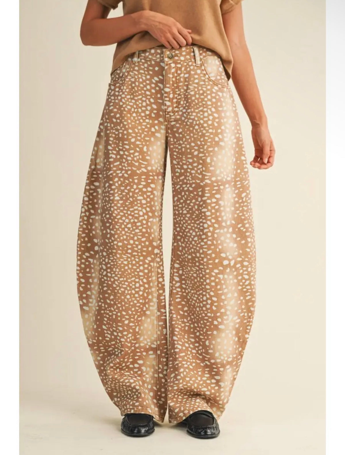 Spotted Fawn Barrel Jeans
