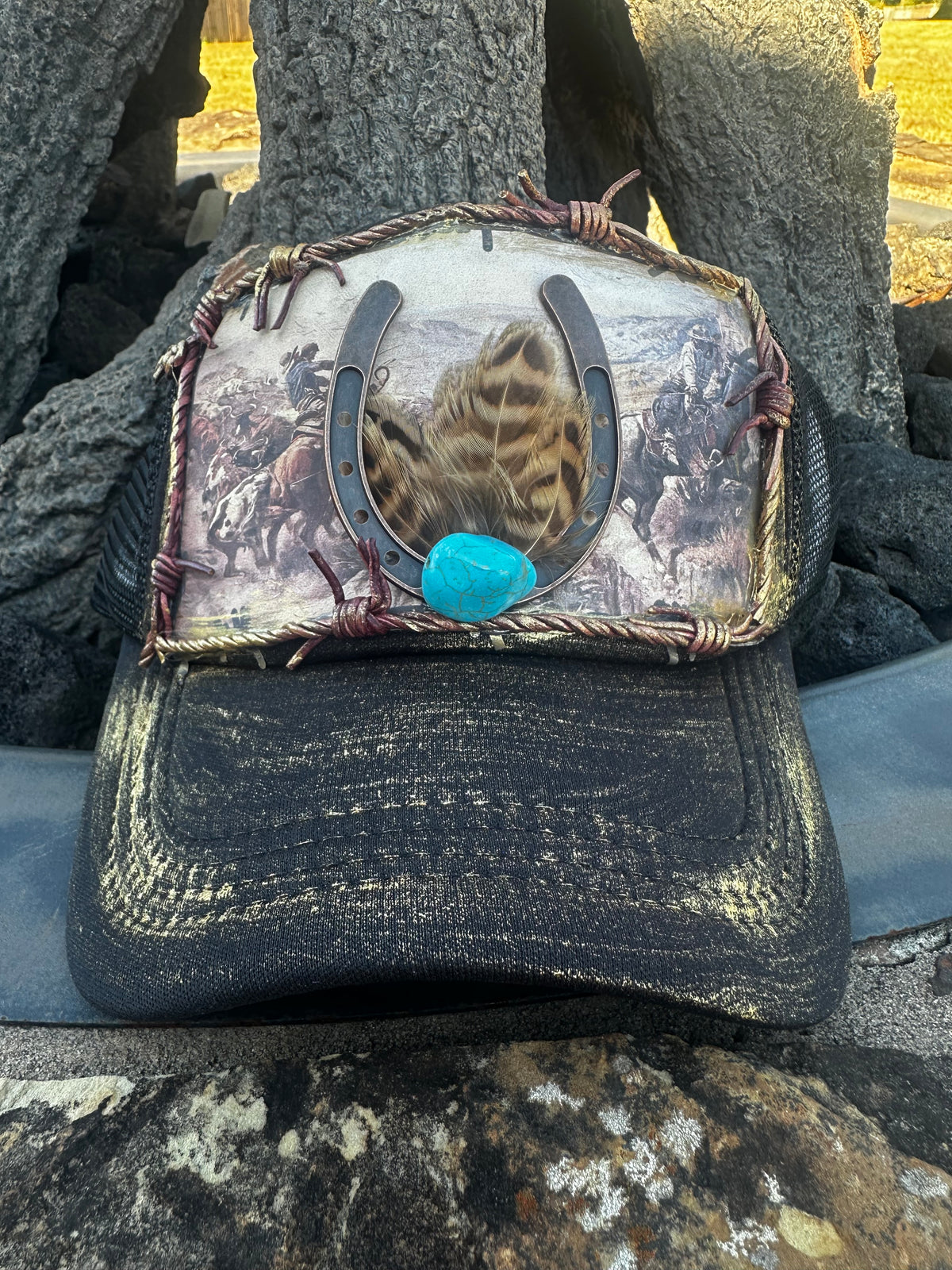 Horseshoe & Turquoise Western Cap